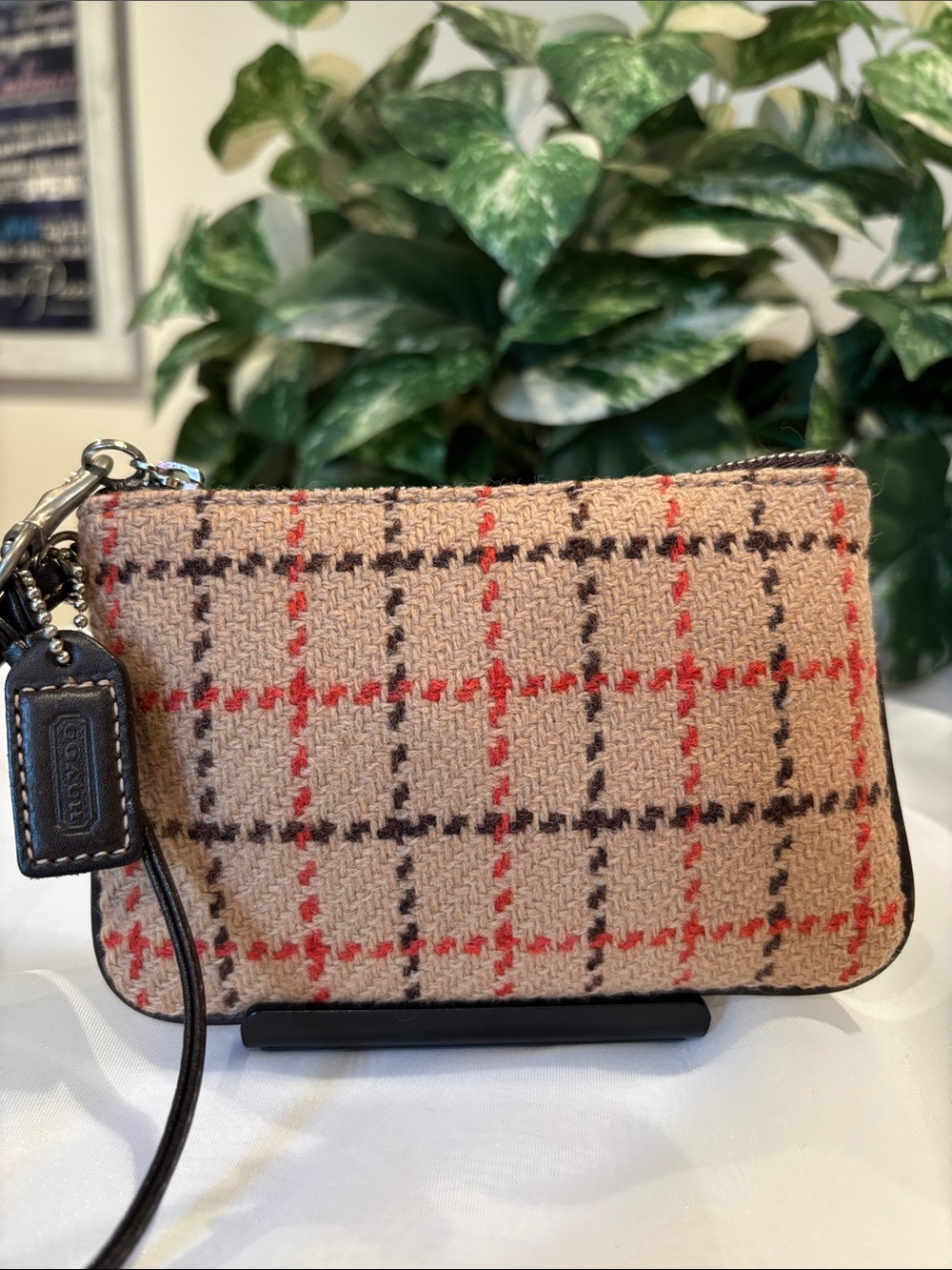 Vintage Y2K Coach Plaid Beige Wristlet with Red and Dark Brown Accents